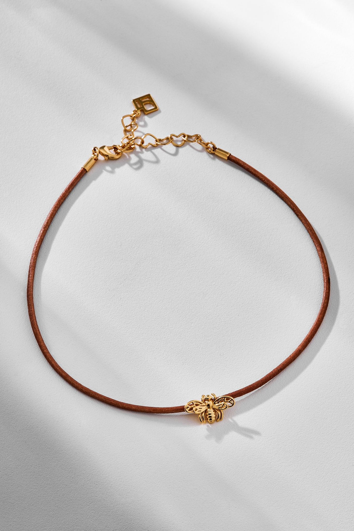 Collana piccola Ape in Pelle (Figlia)