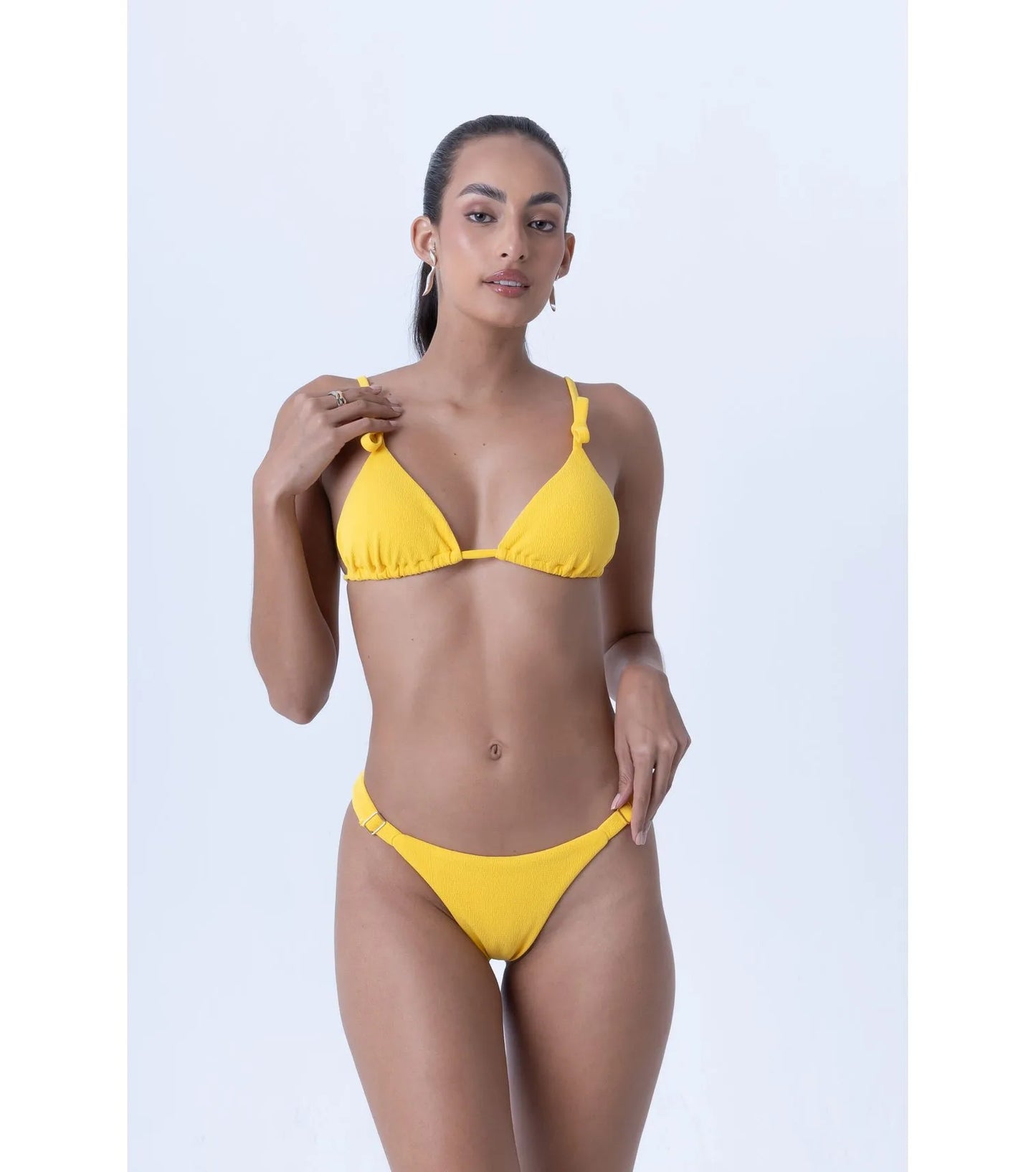 Bikini triangolo con fiocco
