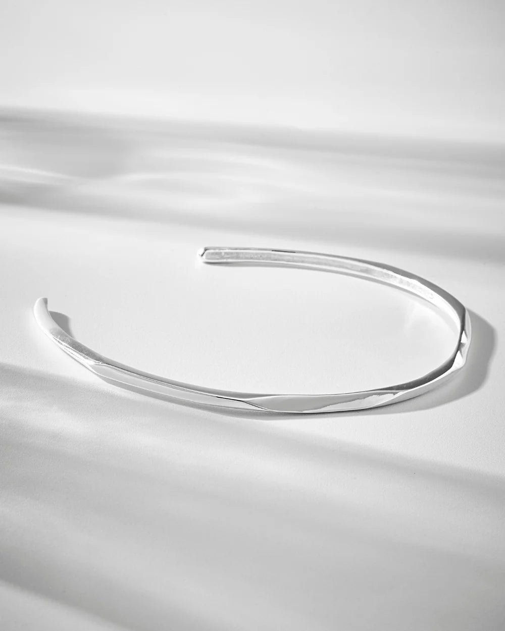 Prisma Choker
