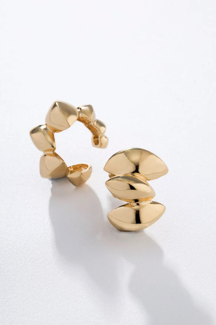 Piercing trama -  Sophia