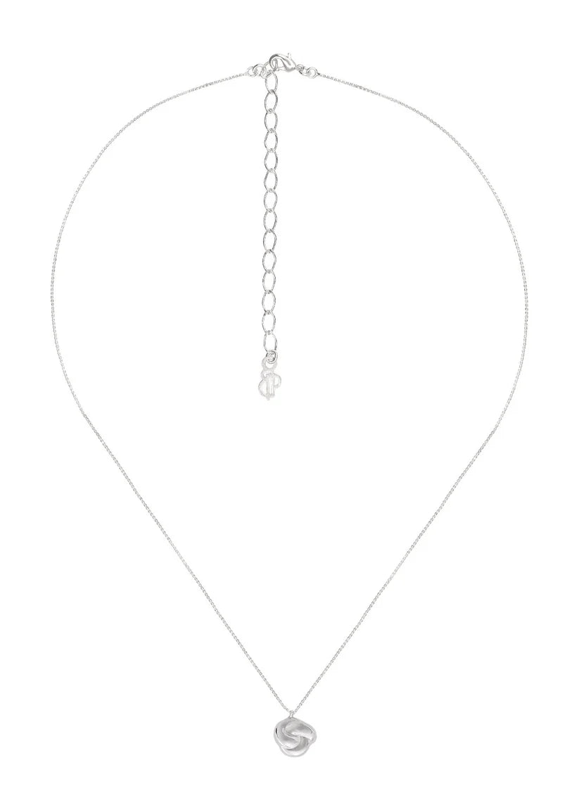 Collana con Ciondolo Nodo