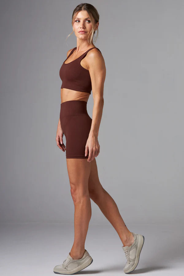 Top Outsider Seamless