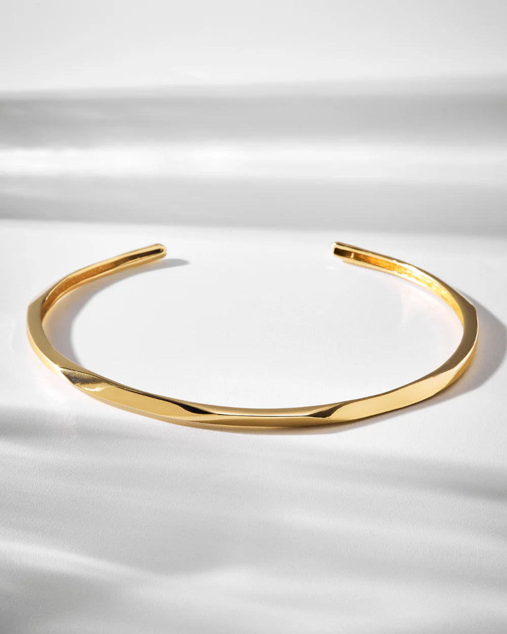 Prisma  Choker